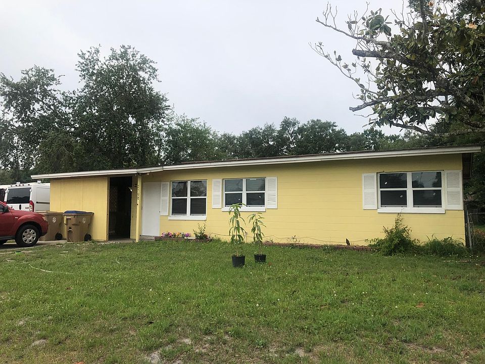 1st image of 2508 N Beaumont Ave #1
