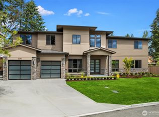 16390 NE 1st St, Bellevue, WA 98008