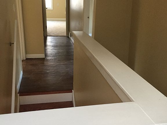 5th image of 535 Buttinger Pl
