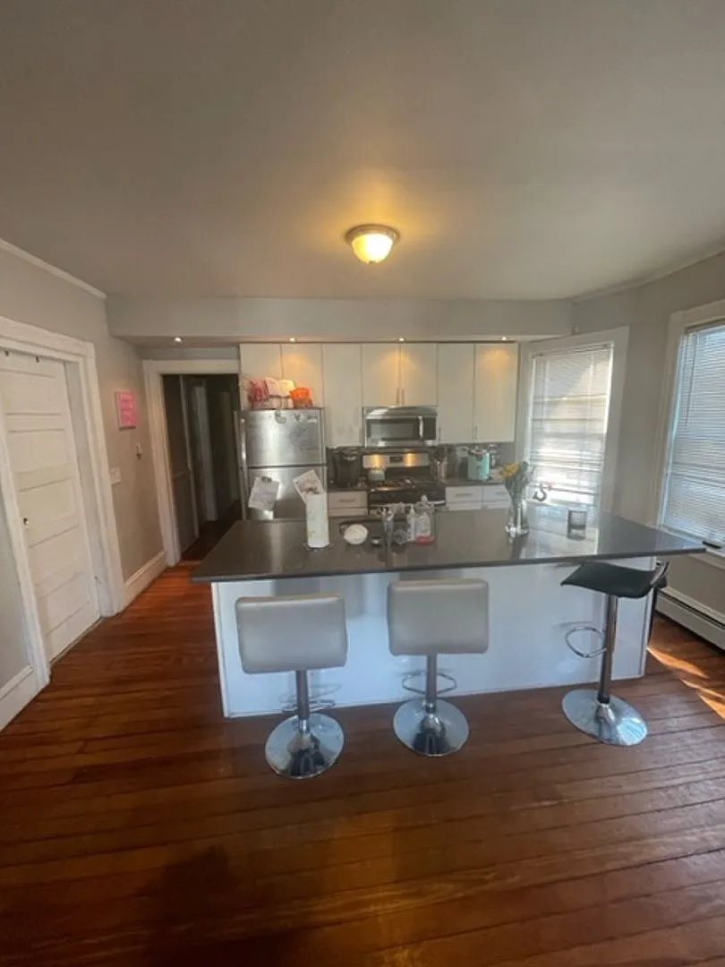 624 Smith Street — Photo 1