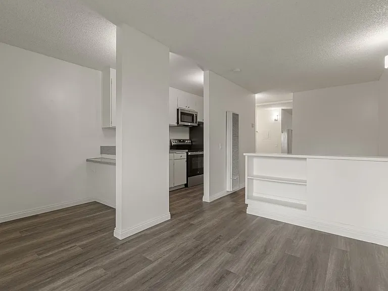Park Place Apartments — Photo 23
