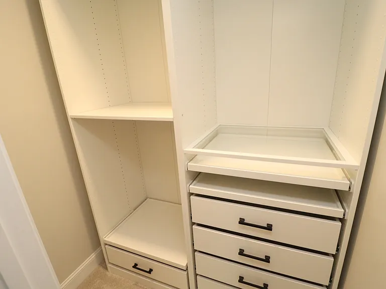 410 Boscawen Ln — Photo 38