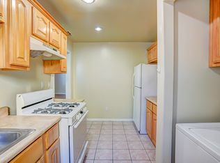 3105 Walton Ave, Los Angeles, CA 90007