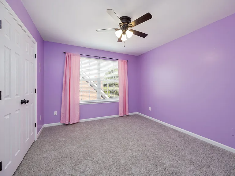 4093 Locerbie Cir — Photo 32