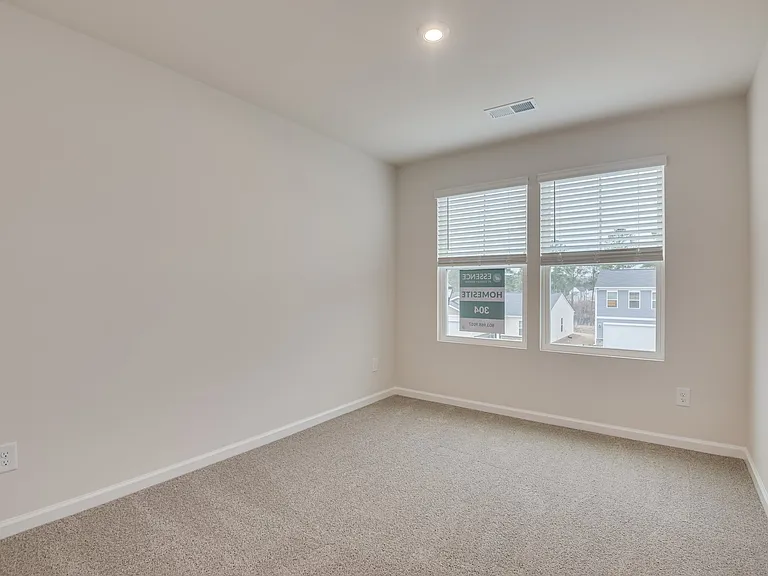208 Barracks Rd — Photo 16