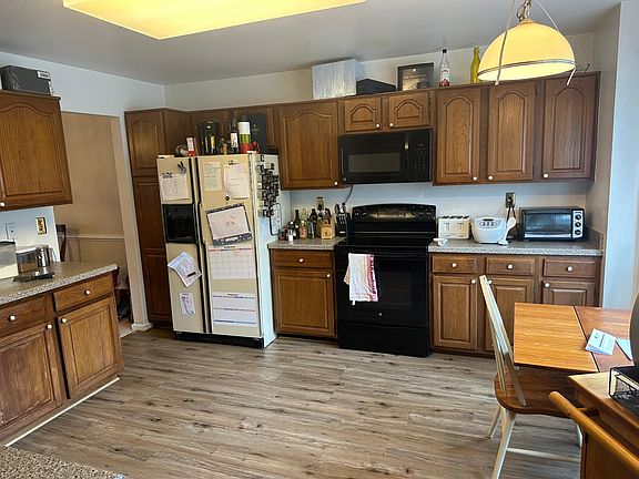 5th image of 13169 Ashnut Ln