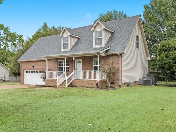 128 Honeysuckle Dr, White House, TN 37188