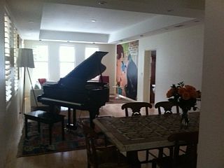 3rd image of 902 S Dakota Ave APT 1A