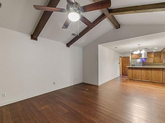5th image of 1105 Imperial Dr