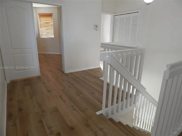 320 SW 87th Ct — Photo 17