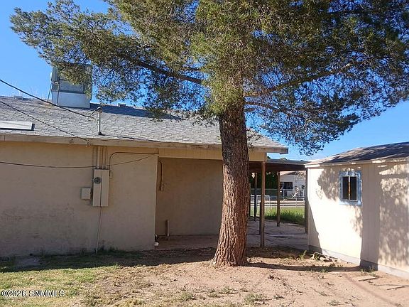 3rd image of 1602 Bellamah Dr