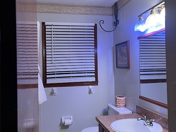 Upper bathroom with linen closet and shower/tub combo. shared with one other male.