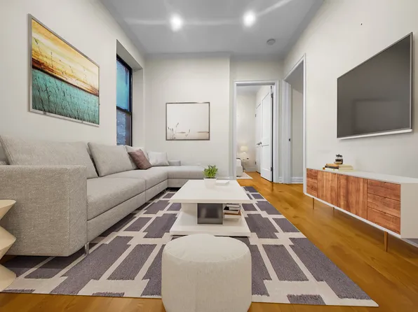 355 West 51st Street image 1 of 4