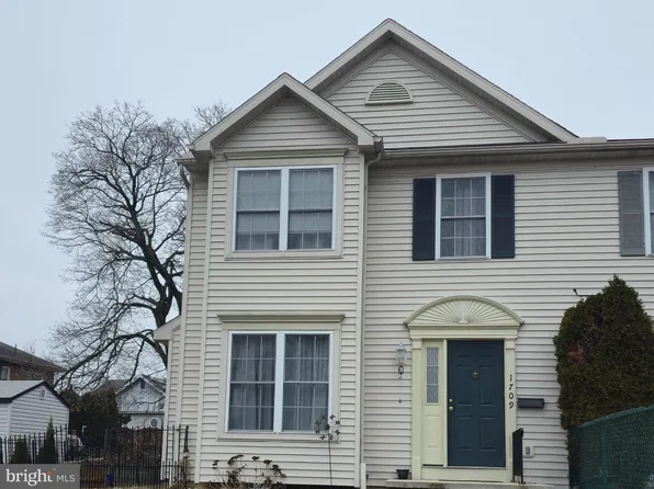 1709 Florence St, Reading, PA 19605