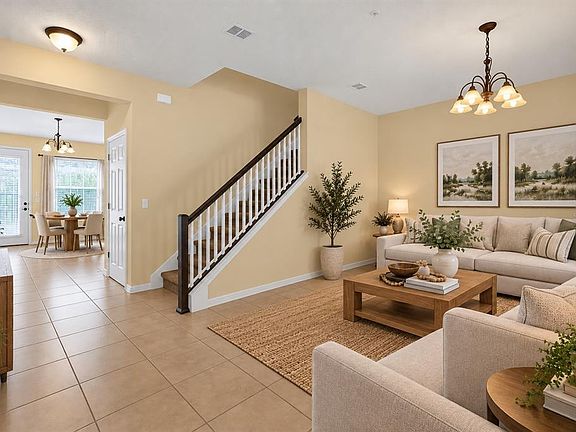 5th image of 8943 HILDRETH AVENUE