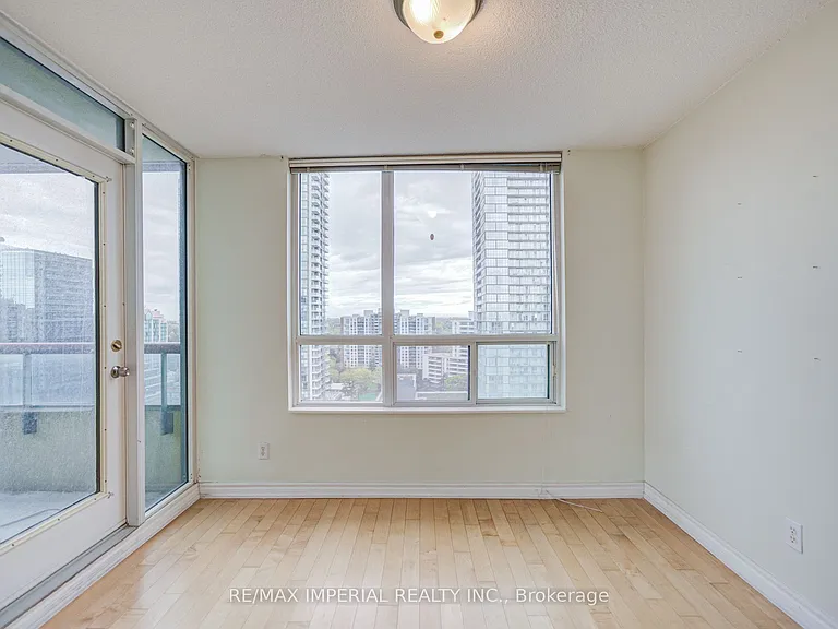 238 Doris Ave #2302 — Photo 17