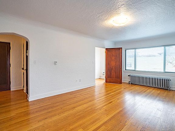 DeSoto Arms: 1BD/1BA