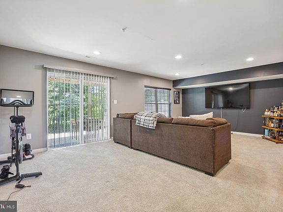 4th image of 7005 Dannfield Ct