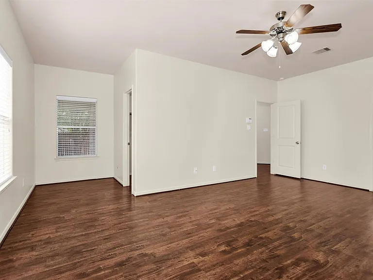 602 Blue Oasis Ct — Photo 16