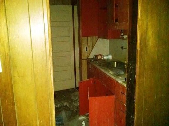 3rd image of 521 Faurot Ave