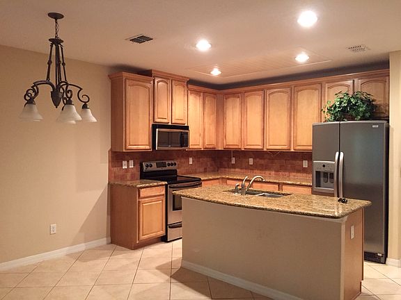 5th image of 3450 Windsor Lake Cir