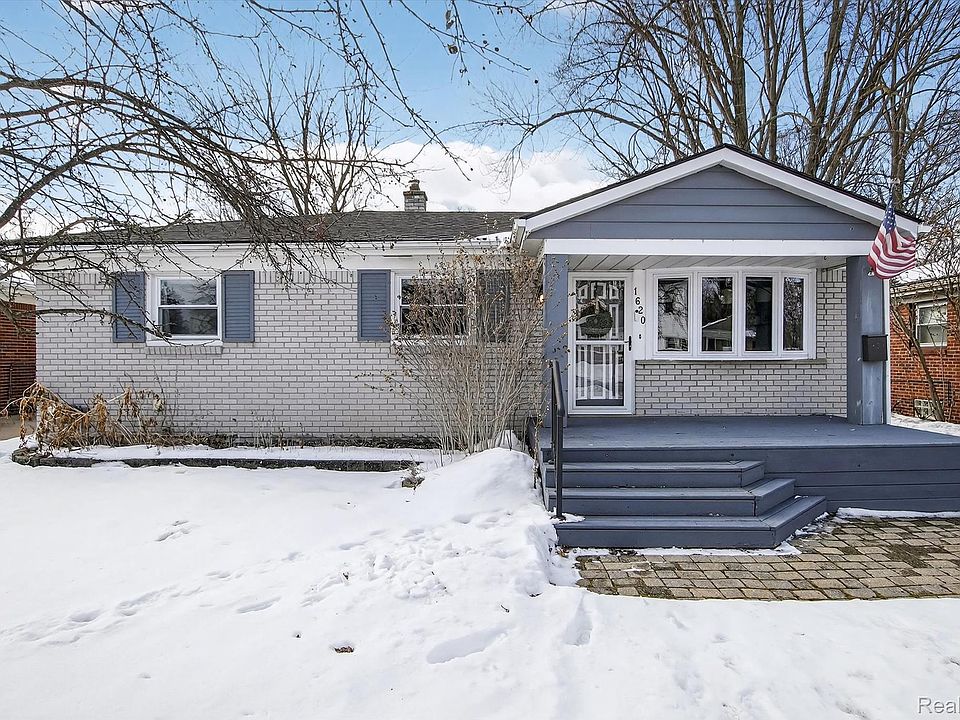 1st image of 1620 Regene St
