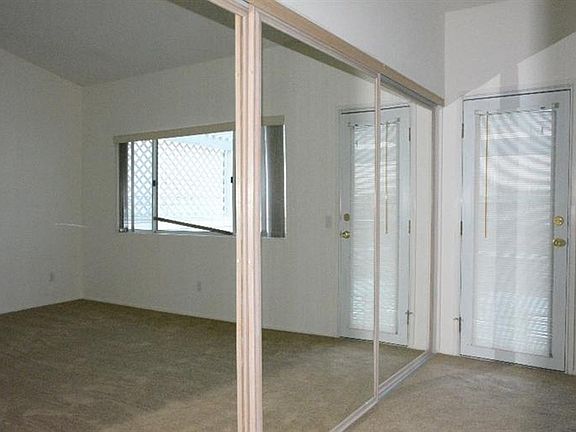 2nd image of 1217 Magnolia Lane
