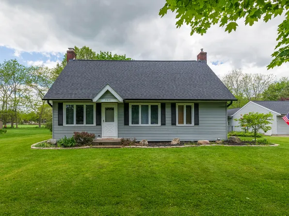 7801 N 30th St, Richland, MI 49083