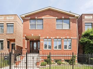 3417 N Troy St, Chicago, IL 60618