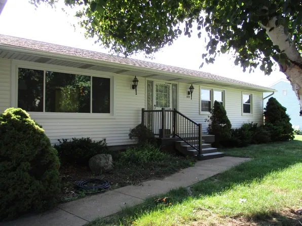 3771 Saint Anne Ave, Jackson, MI 49201