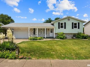 3524 W Saymore Ln, Peoria, IL