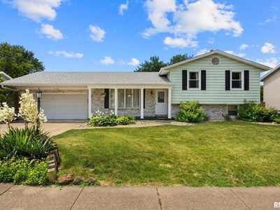 3524 W Saymore Ln, Peoria, IL, 61615