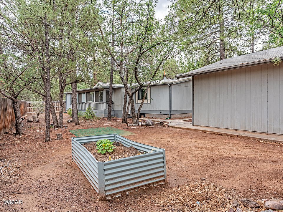 1st image of 3267 Petes Retreat Rd