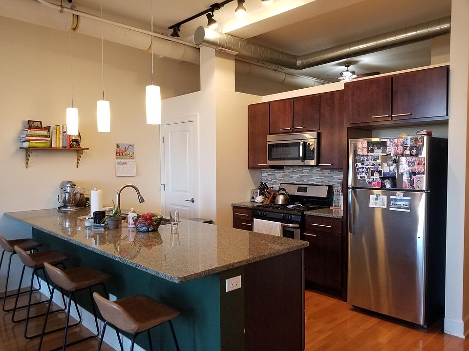 1st image of 2776 N Milwaukee Ave #403