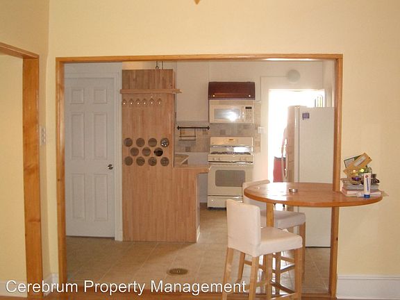 4th image of 3467 Bowman St #1
