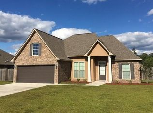 28452 Loiret Ct, Ponchatoula, LA 70454