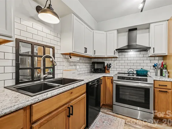 315 French St, Charlotte, NC 28216