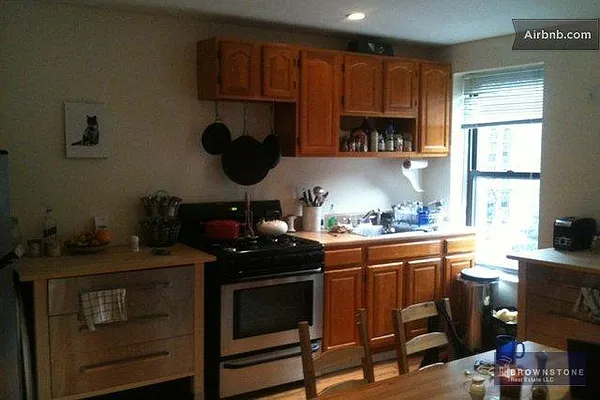 Rented by Brownstone Real Estate | media 6