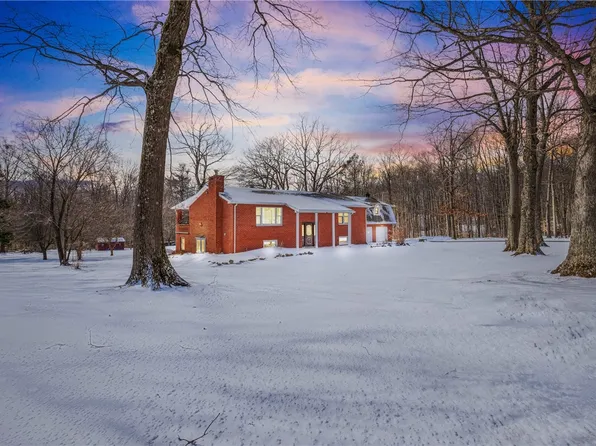 3895 Greenville Rd, Meyersdale, PA 15552