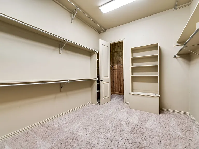 30 Kingsbury Trl — Photo 9
