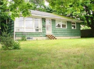 65 Hospital St, Augusta, ME 04330