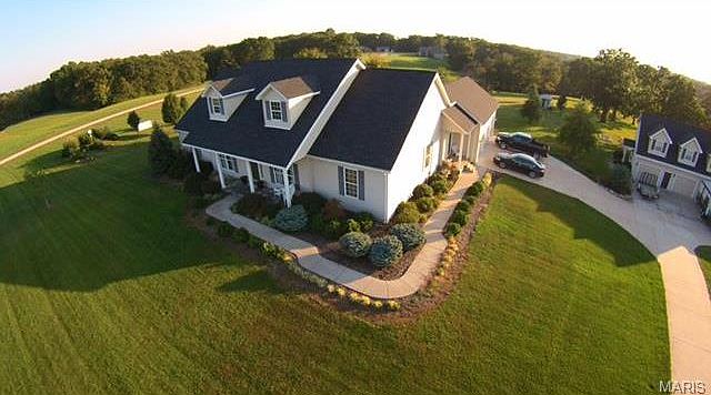 1st image of 130 Saratoga Ln