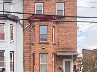 132 Chambers St, Newburgh, NY 12550
