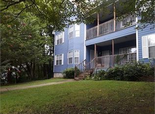 110 N School Ave APT 2, Fayetteville, AR 72701