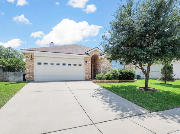 1532 Vernon Castle Ave, Benbrook, TX 76126