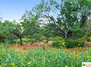 5160 County Road 4670, Dilley, TX 78017