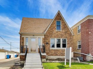 (Undisclosed Address), Chicago, IL