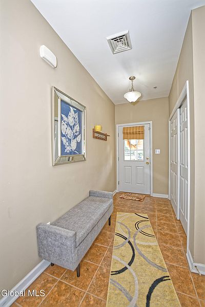 4th image of 505 Avalon Place