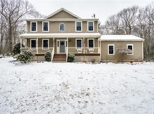 99 Franklin Rd, Hope, RI 02816