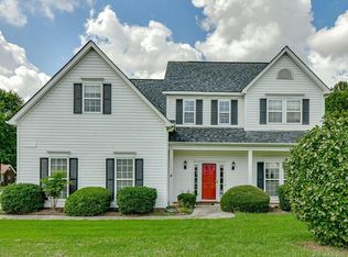 7801 Ebony Rd, Charlotte, NC 28216